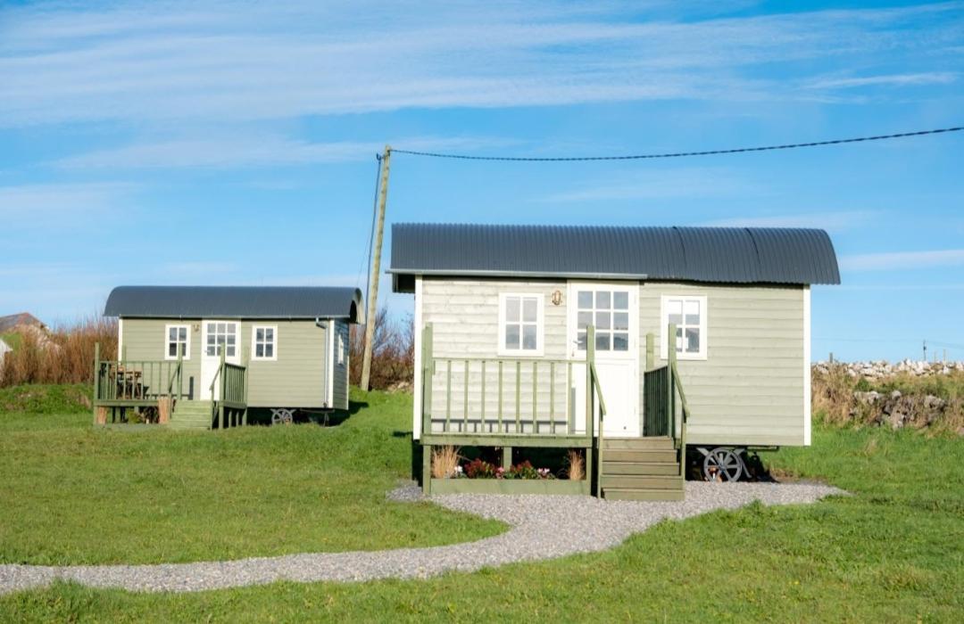 Villa Wild Meadow Huts Doolin Exterior foto