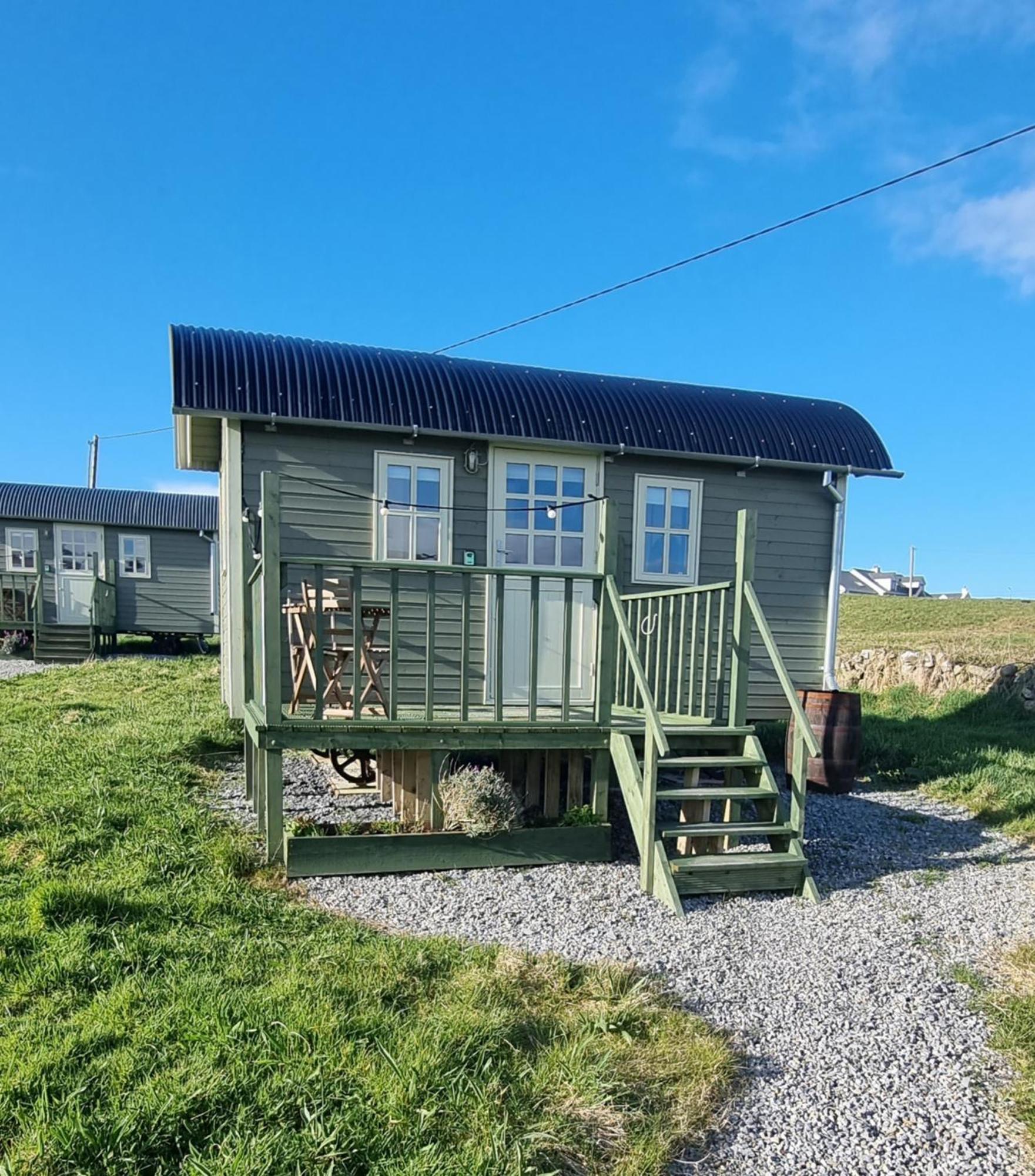 Villa Wild Meadow Huts Doolin Exterior foto