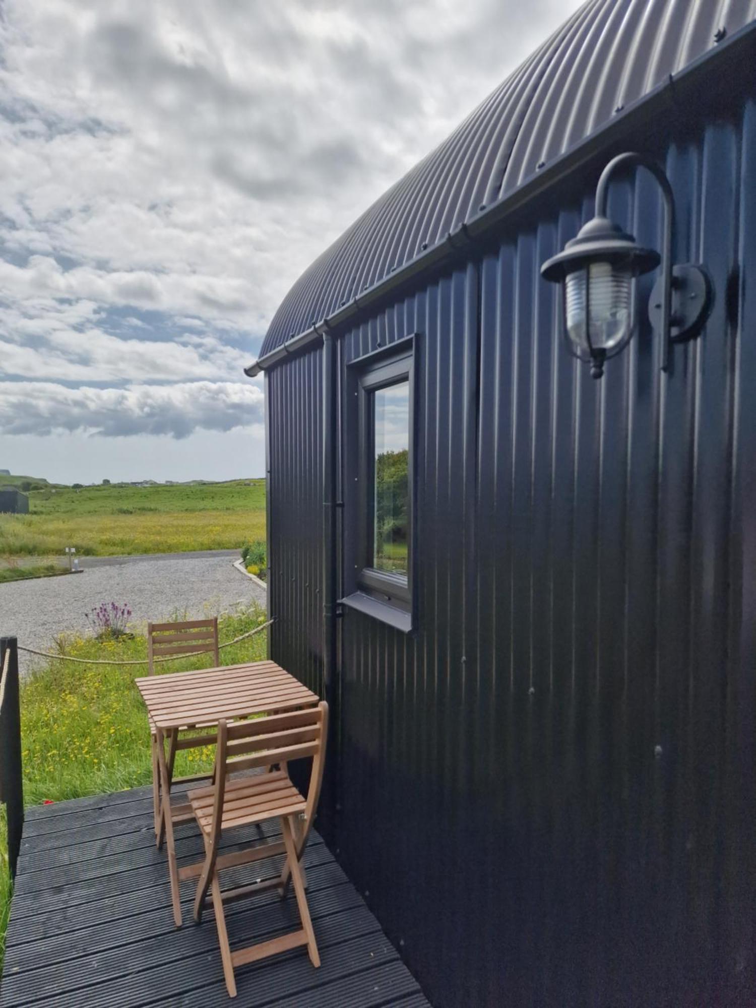 Villa Wild Meadow Huts Doolin Exterior foto